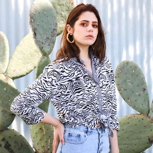 Vintage Zebra Printed Button Down 3/4 Sleeve Top
